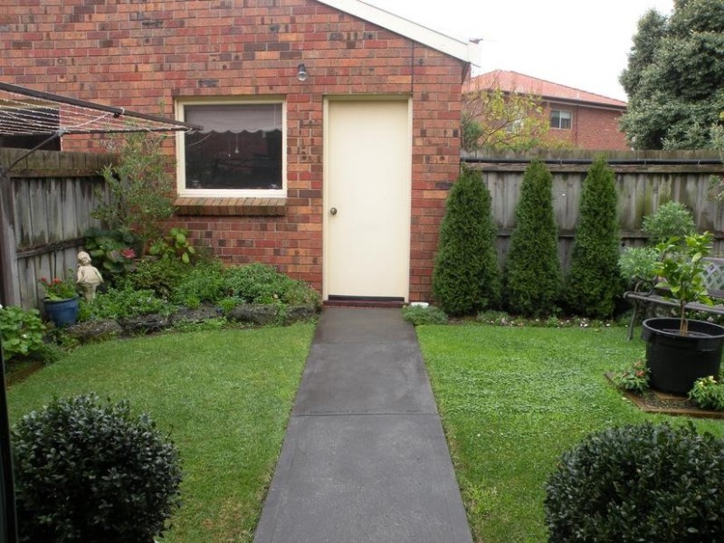 1/20 Scarlett Grove, Lara VIC 3212