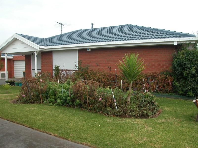 1/56 Cameron Cres, Lara VIC 3212