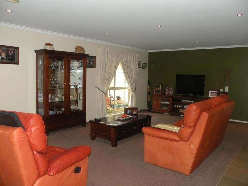 12 Racheal Close, Lara VIC 3212