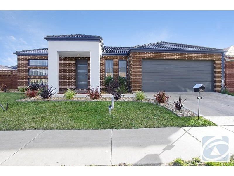 21 Benetti Drive, Lara VIC 3212