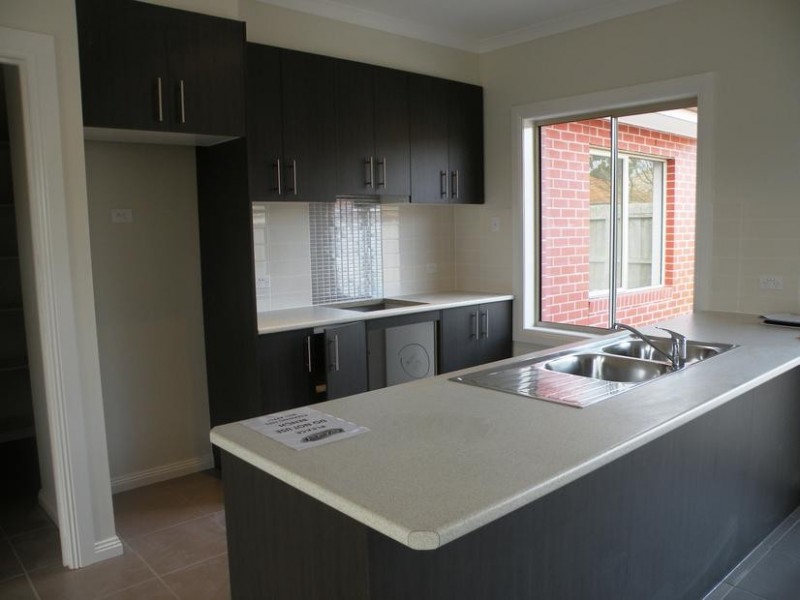 3/110 Flinders Avenue, Lara VIC 3212