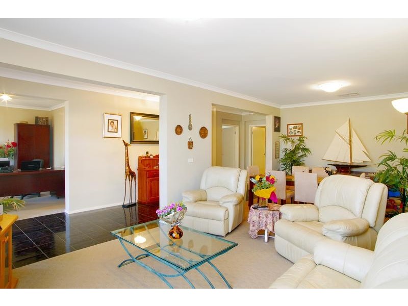 9 Bath Street, Lara VIC 3212