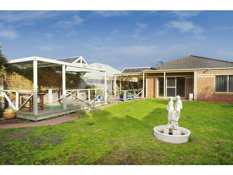 14 Brownlow Court, Lara VIC 3212