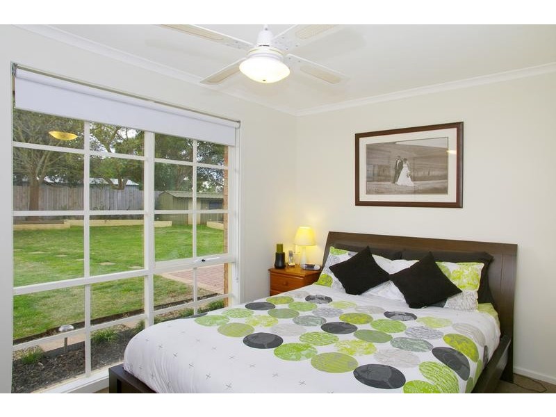 63 Cameron Crescent, Lara VIC 3212