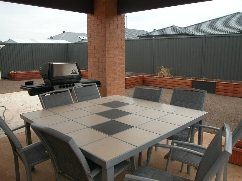 33 Mathieson Place, Lara VIC 3212