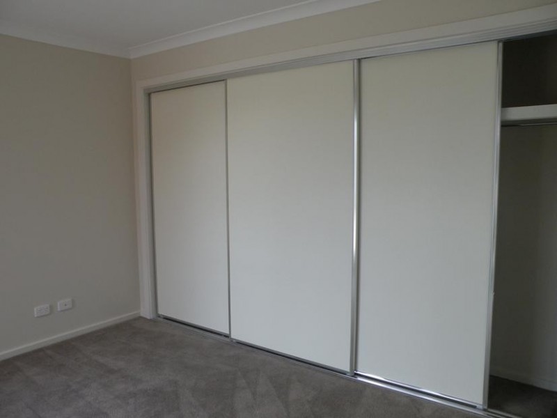 4/10 Raymond George Place, Lara VIC 3212