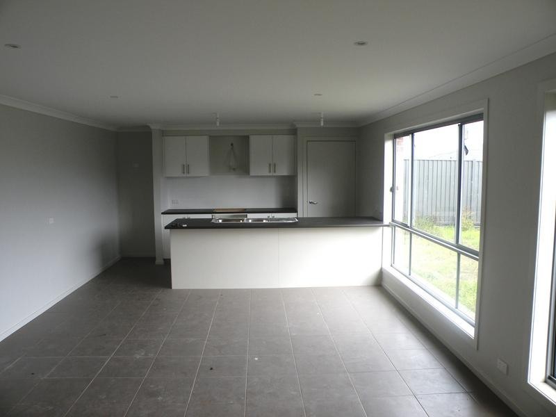 1 – 3 Nankeen Avenue, Lara VIC 3212