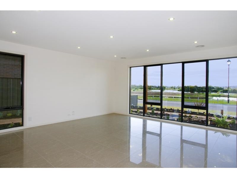 34 Benetti Drive, Lara VIC 3212