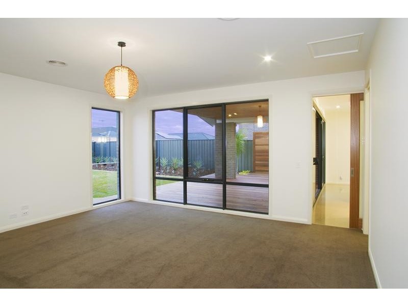 34 Benetti Drive, Lara VIC 3212