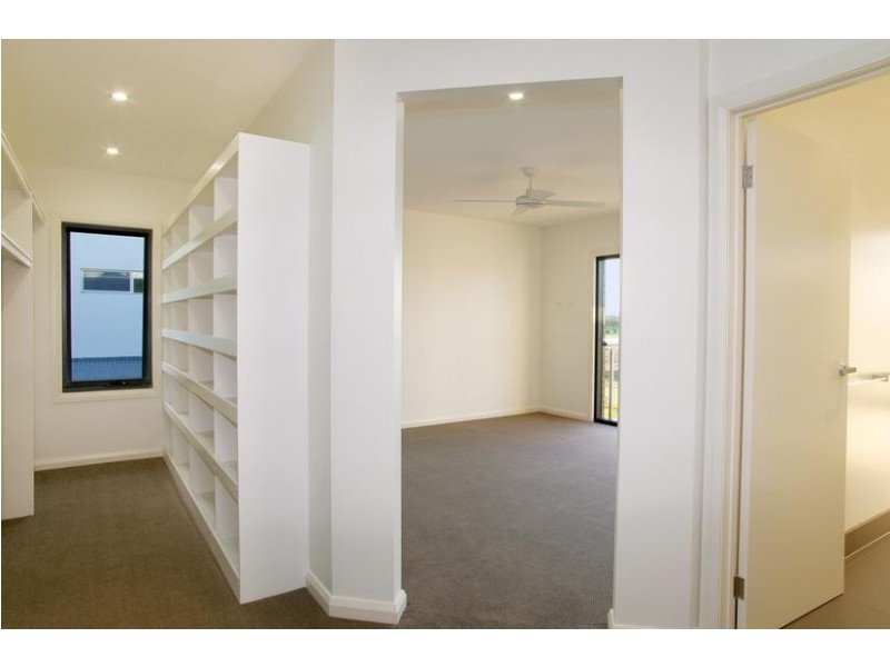 34 Benetti Drive, Lara VIC 3212