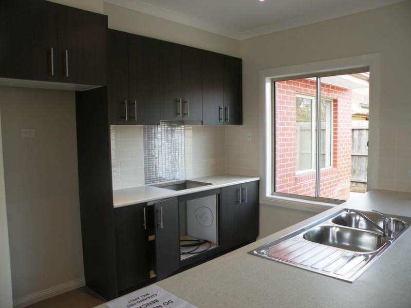 4/110 Flinders Avenue, Lara VIC 3212