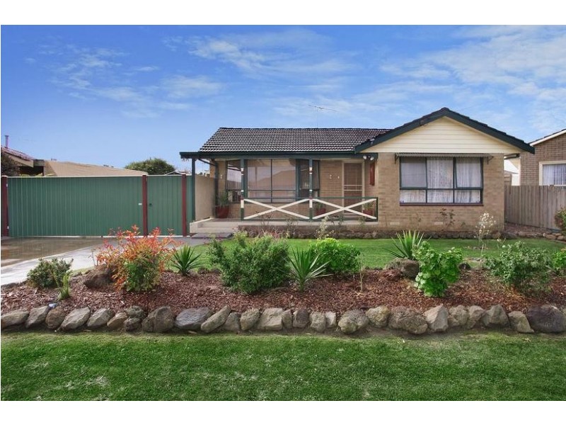 11 Saintfield Street, Lara VIC 3212