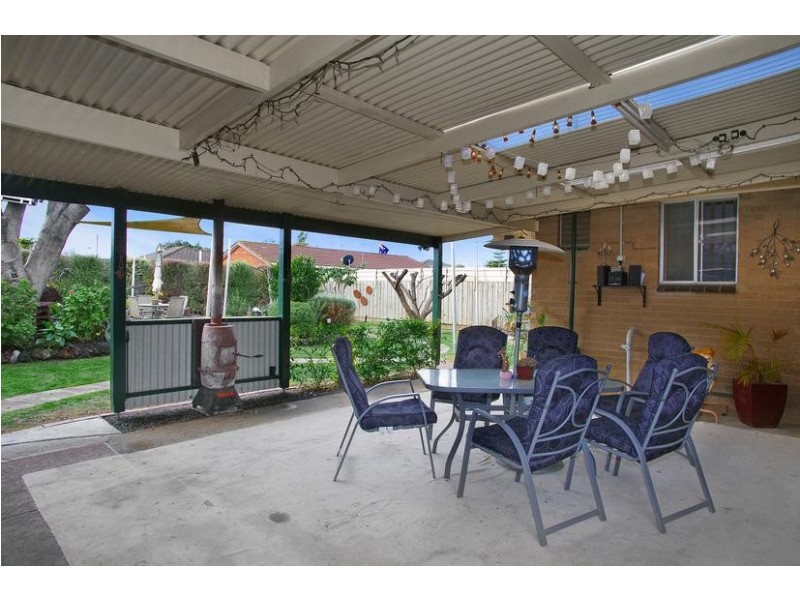 11 Saintfield Street, Lara VIC 3212
