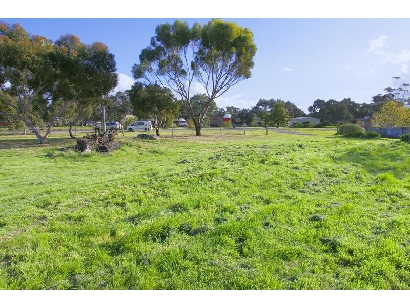 2122 Ballan Road, Anakie VIC 3221