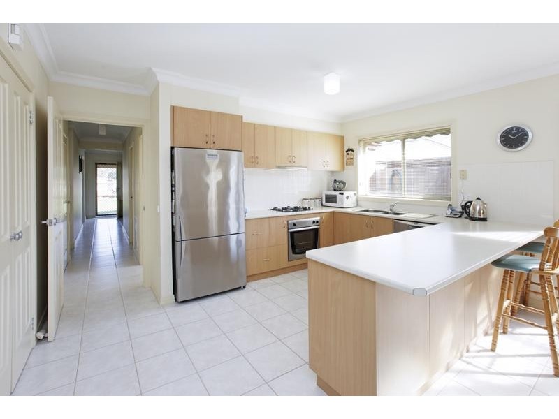 1/26 Forest Road North, Lara VIC 3212
