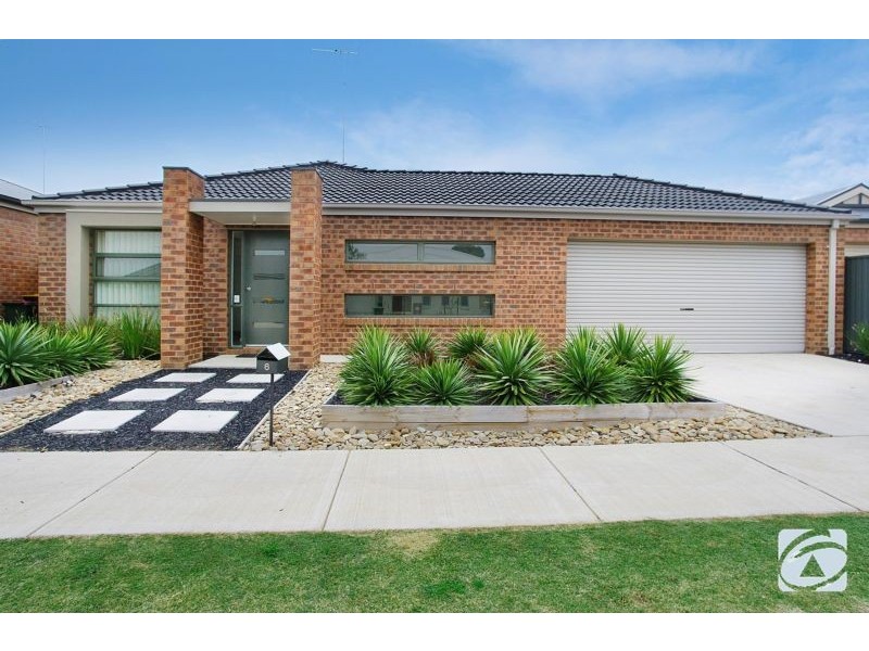 6 Grebe Court, Lara VIC 3212