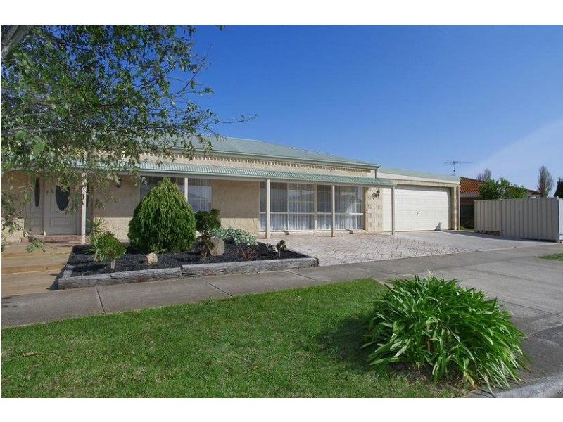 36 Young Street, Lara VIC 3212