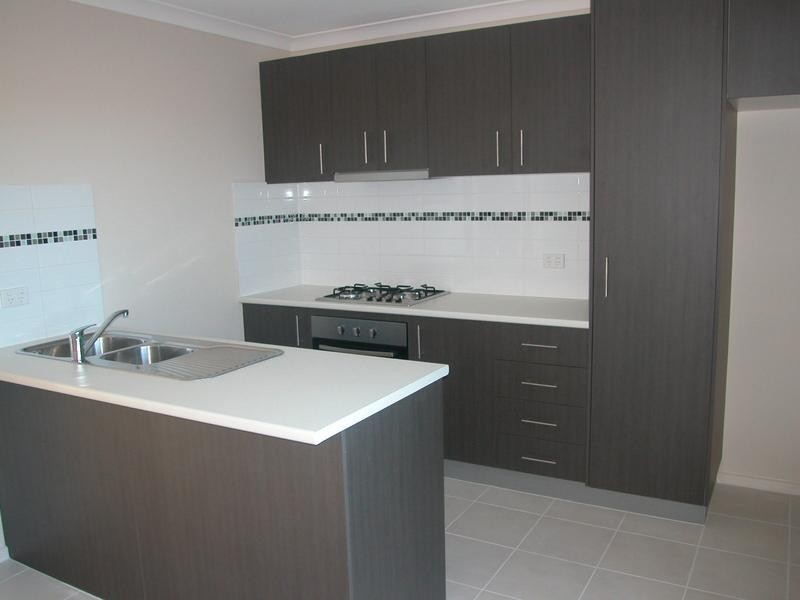 1/10 Raymond George Place, Lara VIC 3212