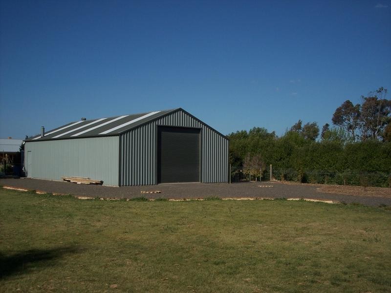 80 Kees Road, Lara VIC 3212