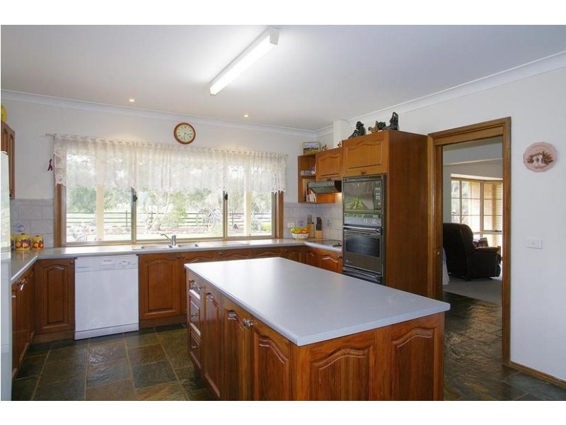 75 Gilmores Road, Balliang VIC 3340