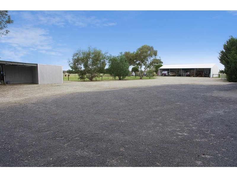 75 Gilmores Road, Balliang VIC 3340
