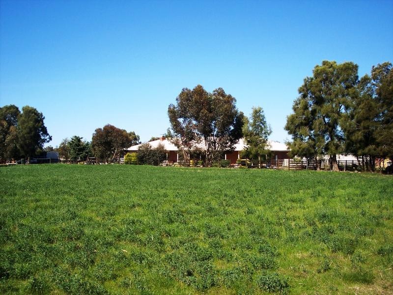 75 Gilmores Road, Balliang VIC 3340