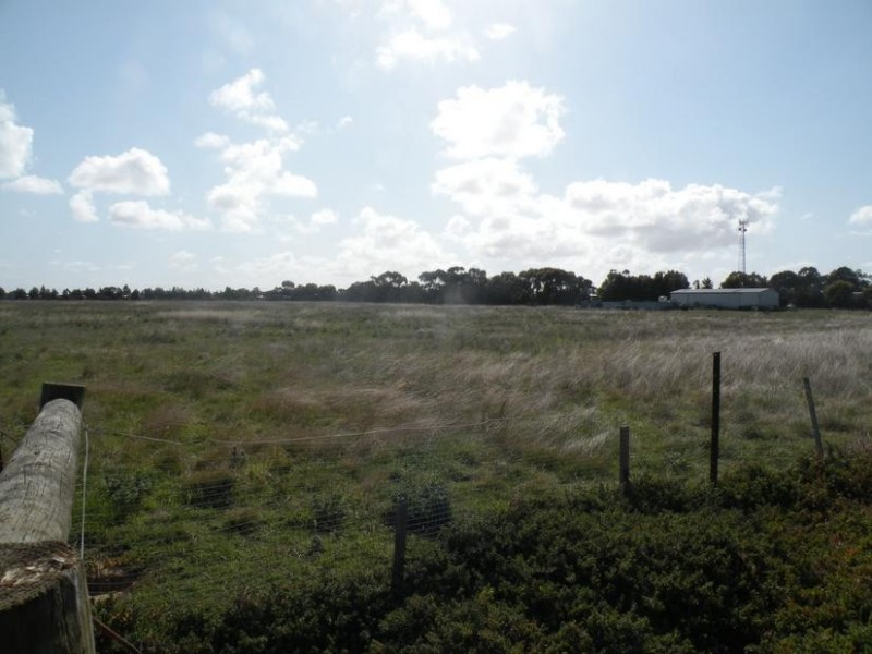 115 Bates Road, Little River VIC 3211