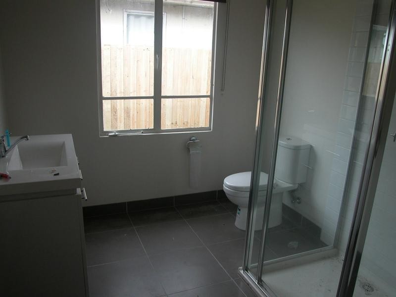 21 Pettitt Crescent, Norlane VIC 3214