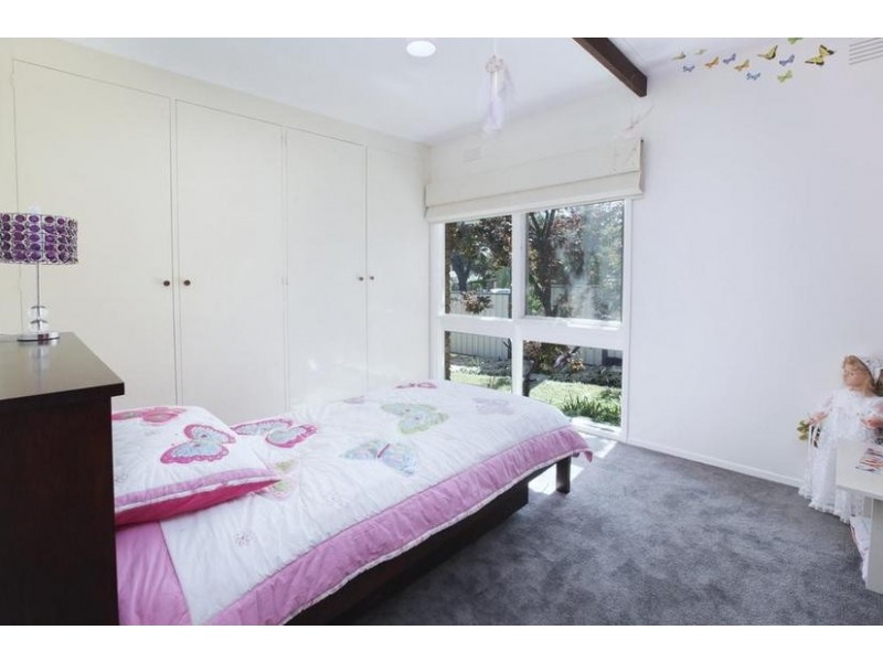 5 Turner Avenue, Lara VIC 3212