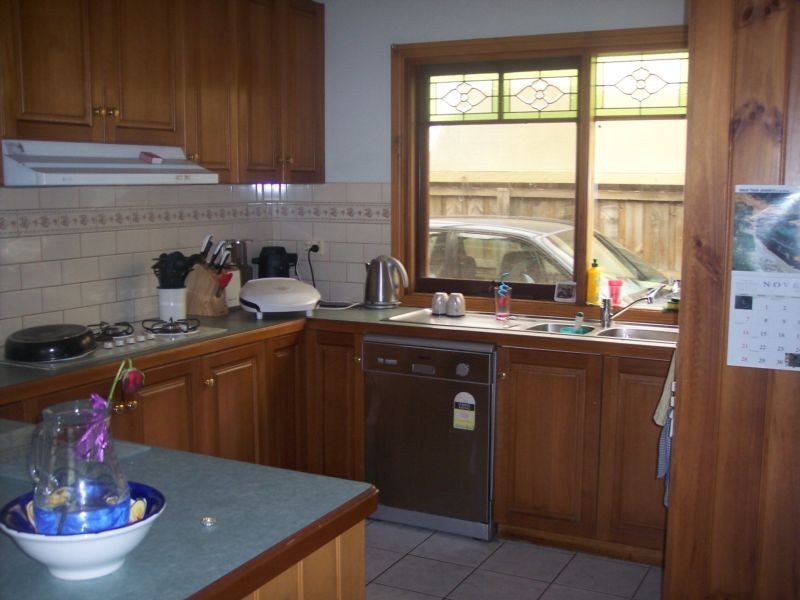 16 Scarlett Grove, Lara VIC 3212