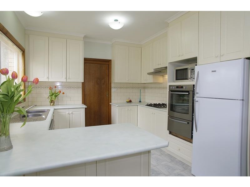 10 McAdam Court, Lara VIC 3212