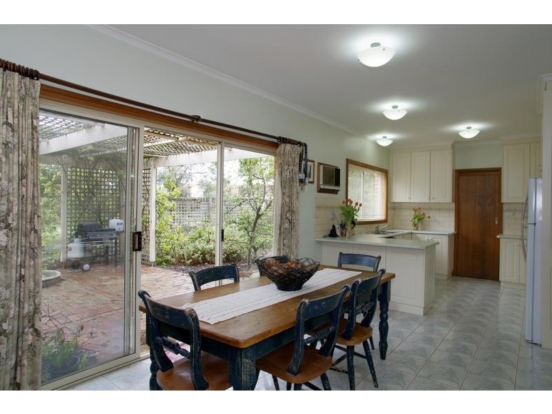 10 McAdam Court, Lara VIC 3212