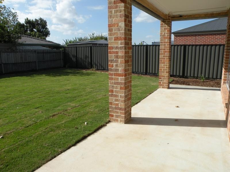 1/29 Benetti Drive, Lara VIC 3212