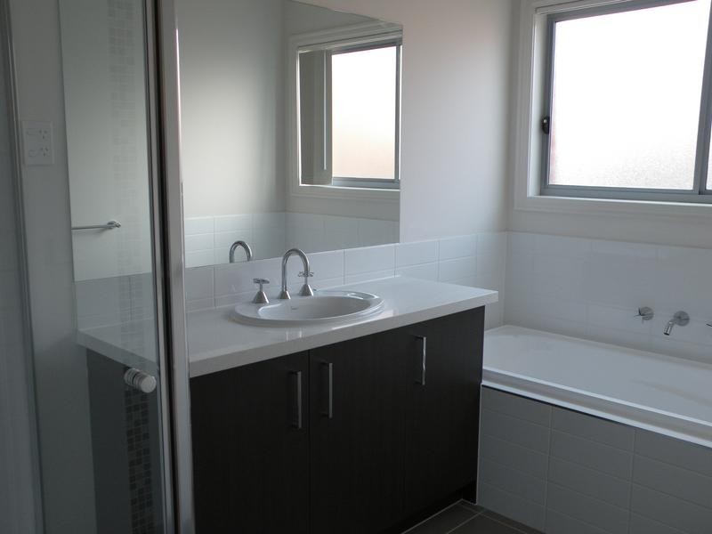 1/29 Benetti Drive, Lara VIC 3212