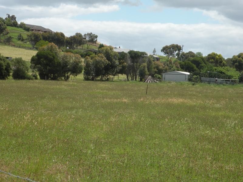 40 Houston Road, Lara VIC 3212