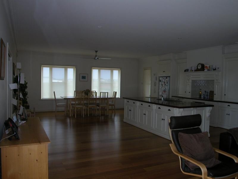 60 Robs Lane, Lara VIC 3212