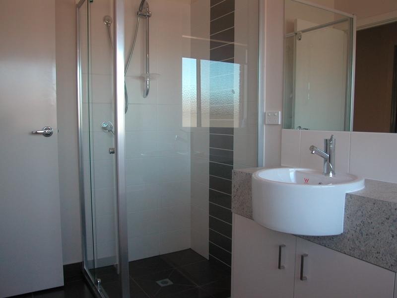 1 Darter Court, Lara VIC 3212