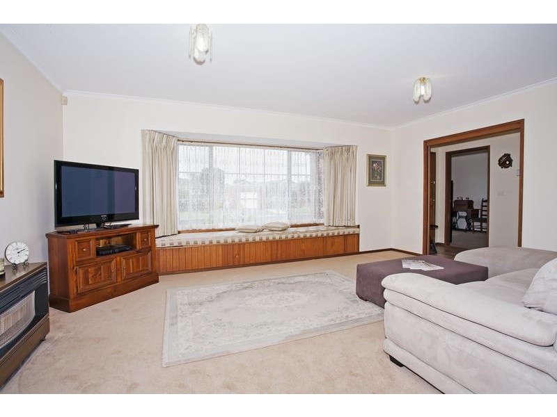 13 Bernard Court, Lara VIC 3212