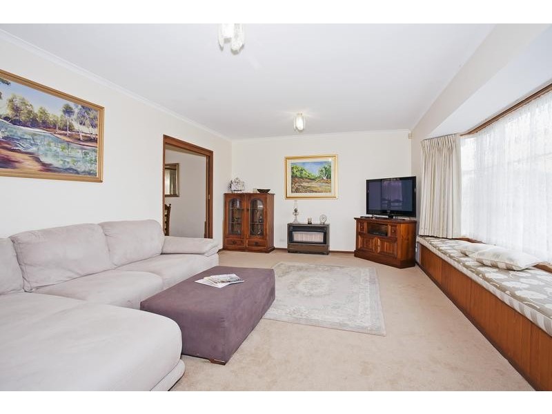 13 Bernard Court, Lara VIC 3212