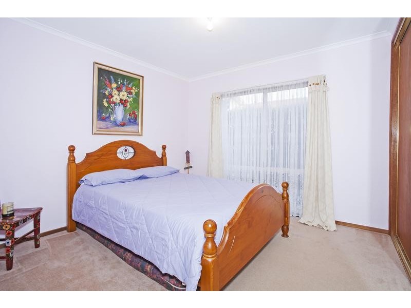 13 Bernard Court, Lara VIC 3212