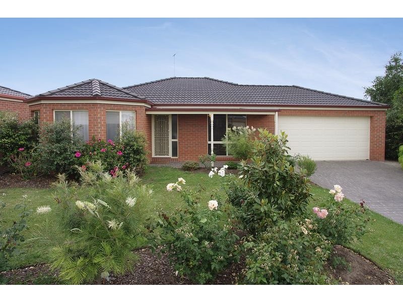 6 Magnolia Court, Lara VIC 3212