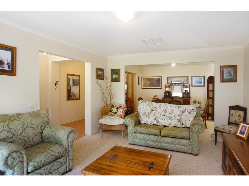 16 Betty Court, Lara VIC 3212