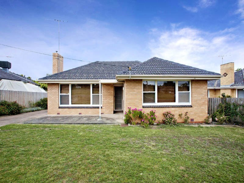 44 Patullos Rd, Lara VIC 3212