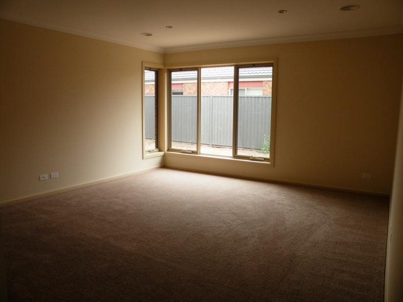 23 Mathieson Plce, Lara VIC 3212