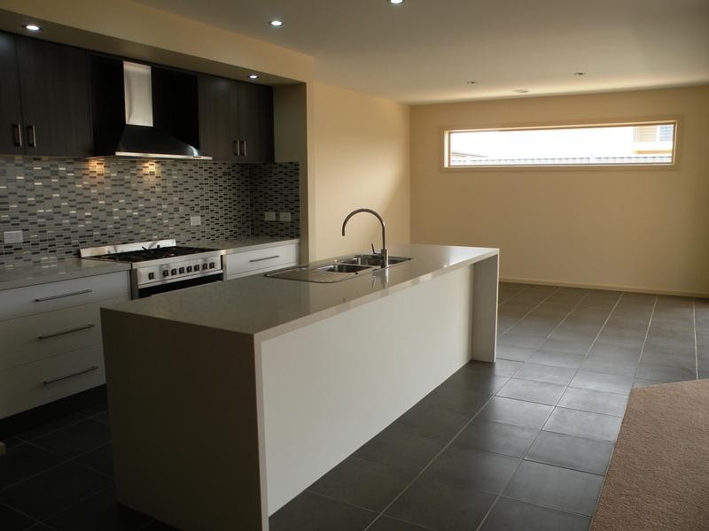 23 Mathieson Plce, Lara VIC 3212
