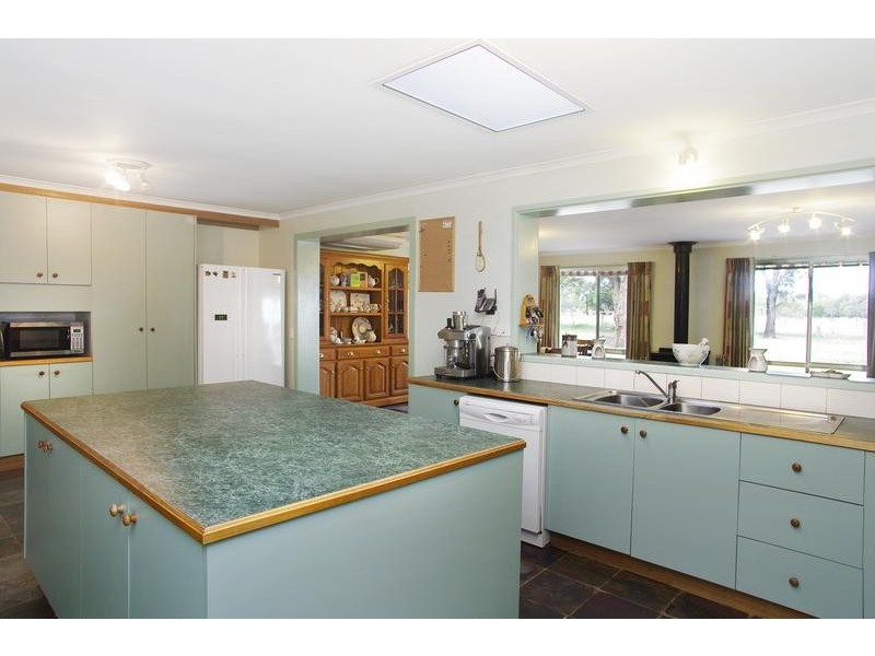 80 Perkins Road, Lara VIC 3212