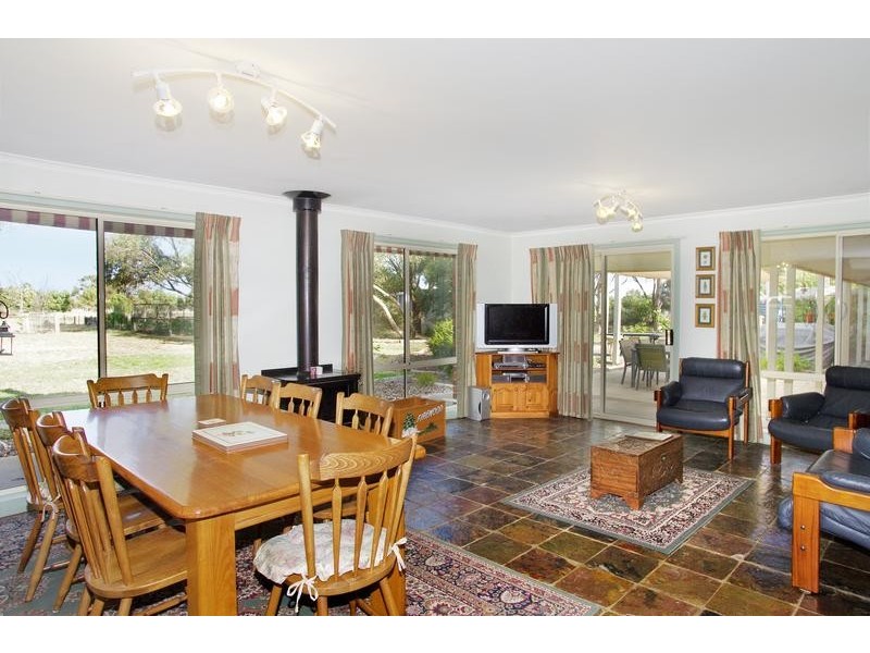 80 Perkins Road, Lara VIC 3212