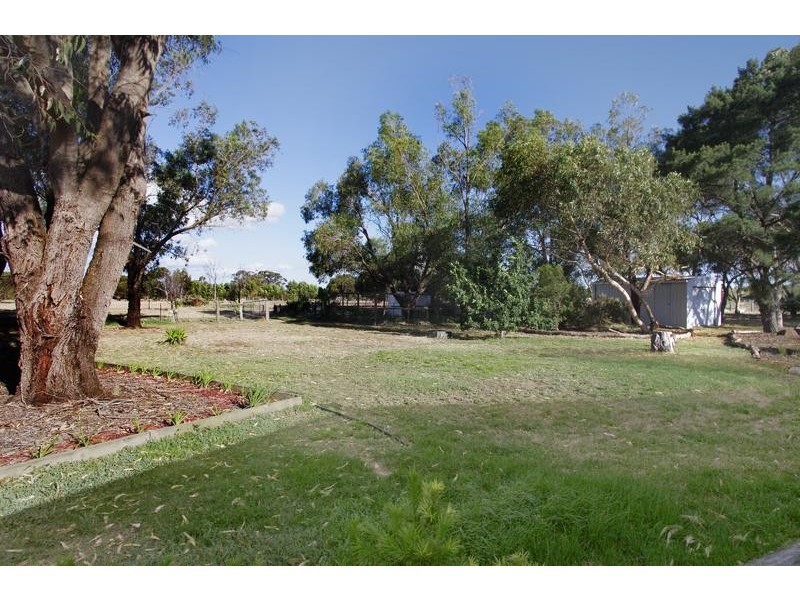 80 Perkins Road, Lara VIC 3212