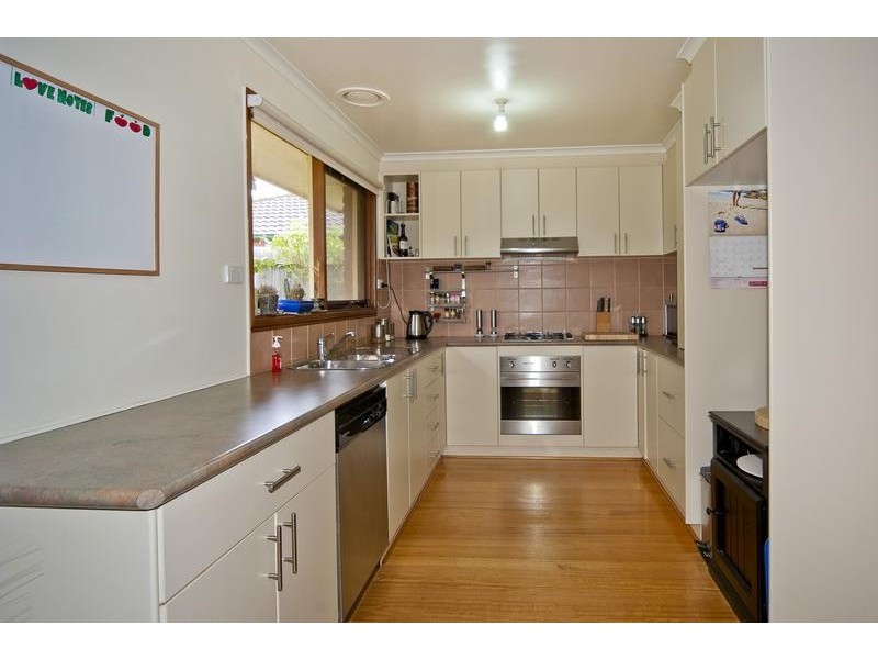 5 Kyema Drive, Lara VIC 3212