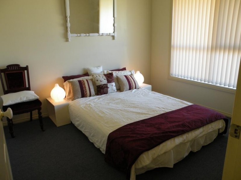 8 Hoffman Crt, Lara VIC 3212